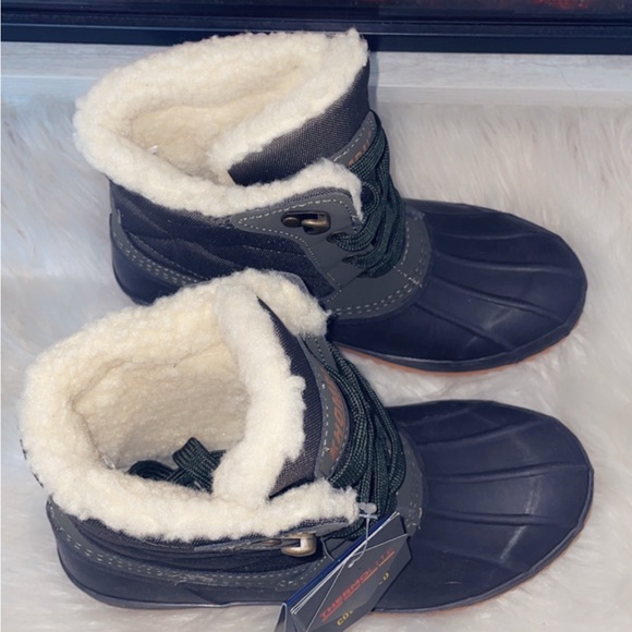 New Women’s Khombu Boots - Picture 2 of 5